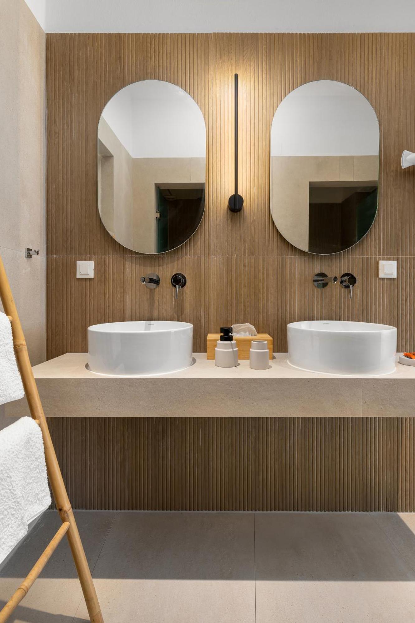 V&C Paradise Apartments روداكينو المظهر الخارجي الصورة