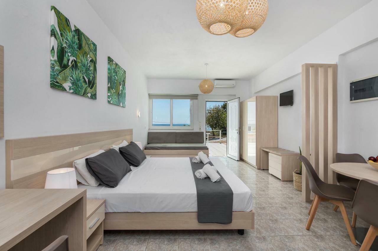 V&C Paradise Apartments روداكينو المظهر الخارجي الصورة